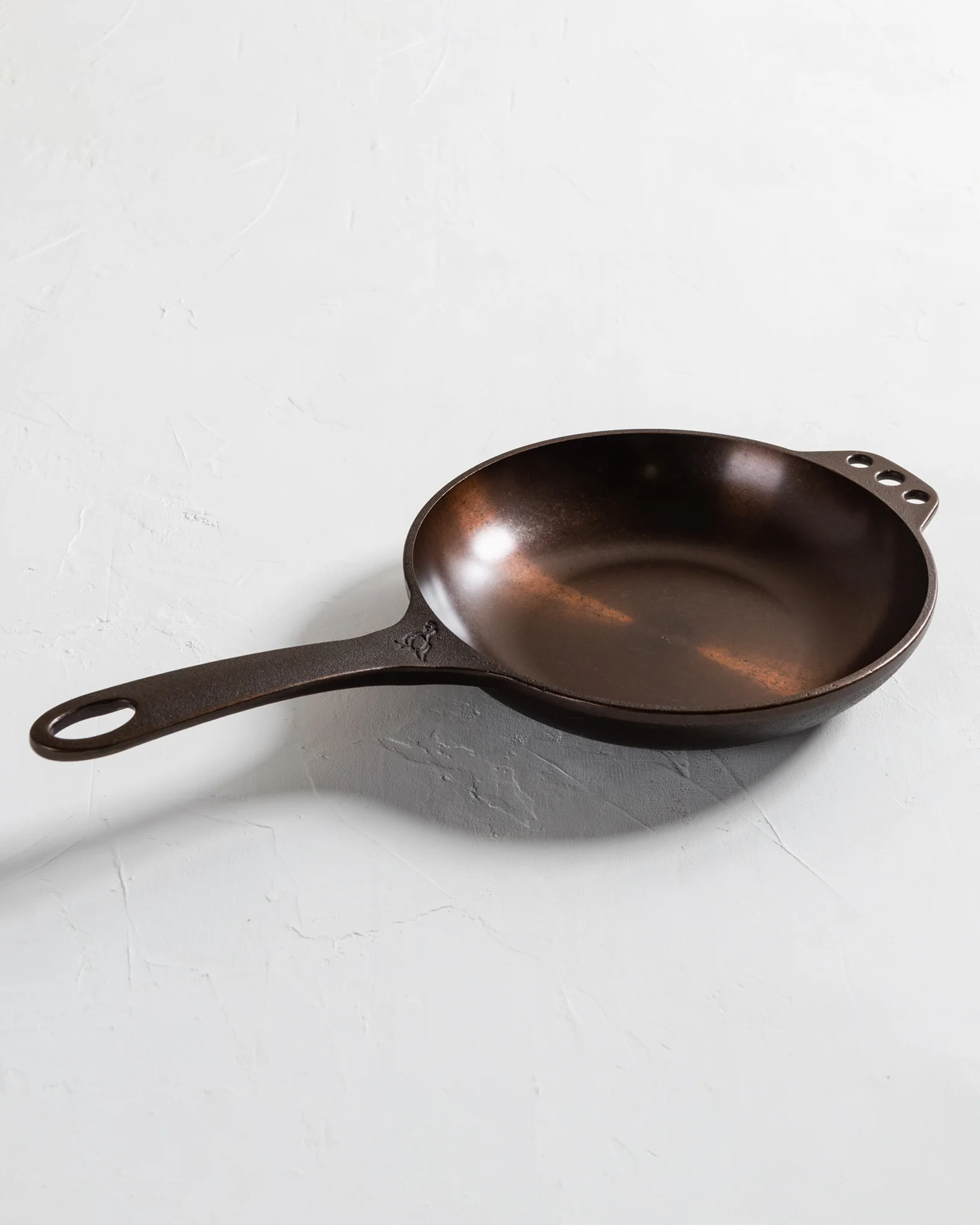 Smithey Cast Iron Chef Skillet (No. 8) - Image 5