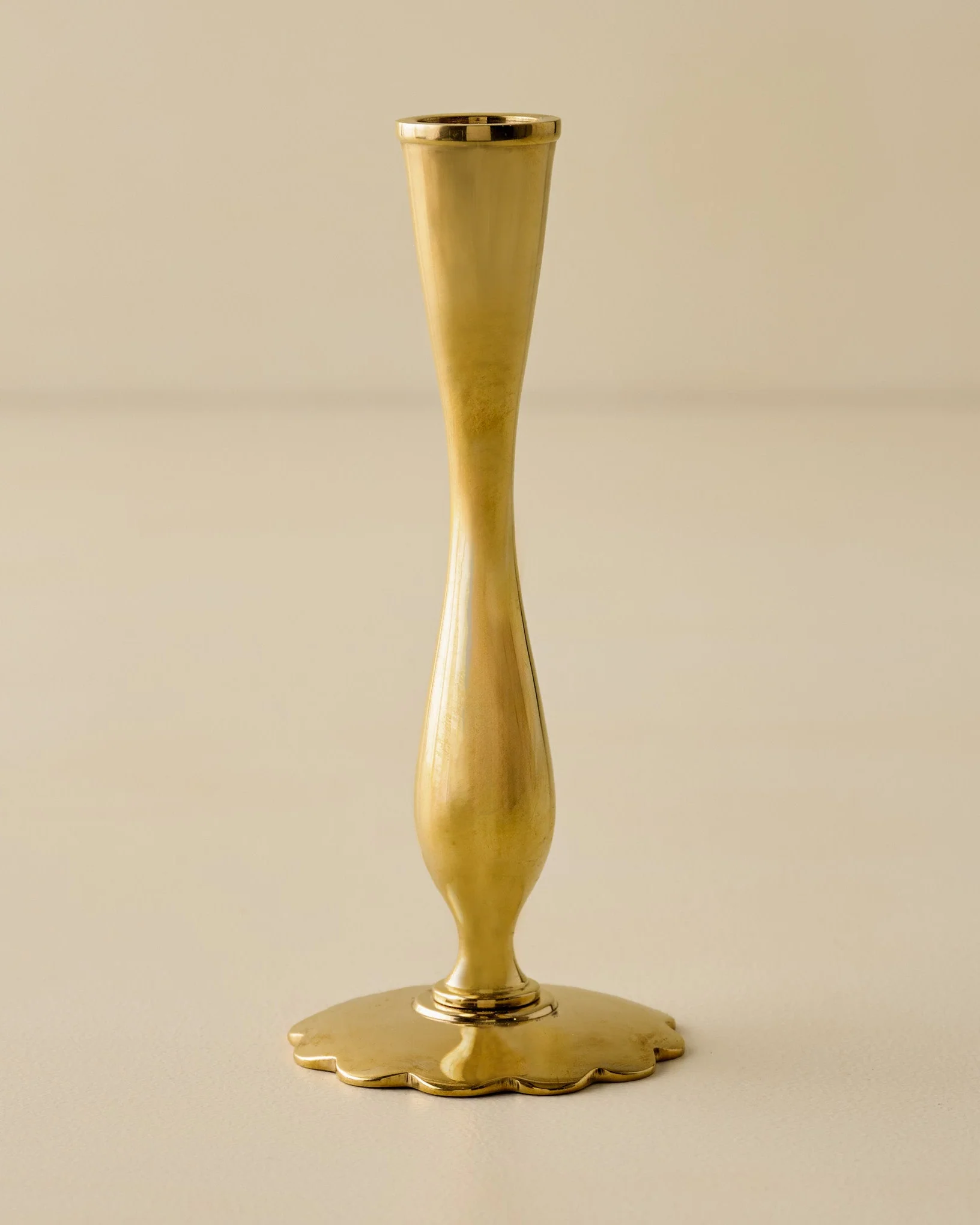 Eden Solid Brass Tulip Taper Holder - Image 3