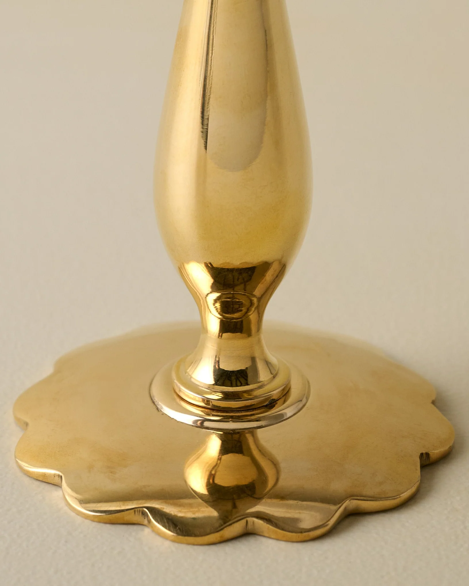 Eden Solid Brass Tulip Taper Holder - Image 4