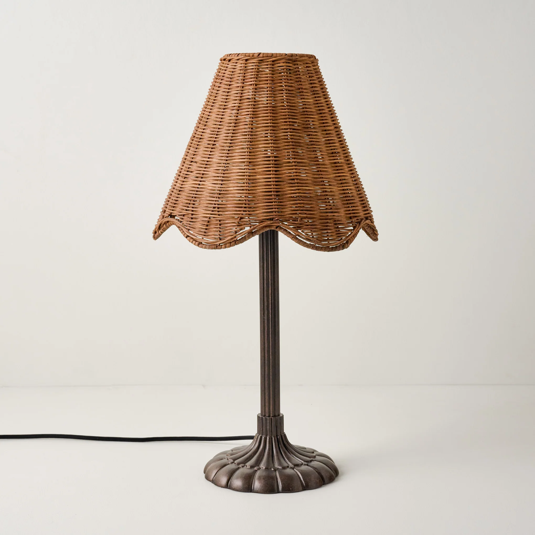 Stella Table Lamp-Bronze Scallop - Image 13