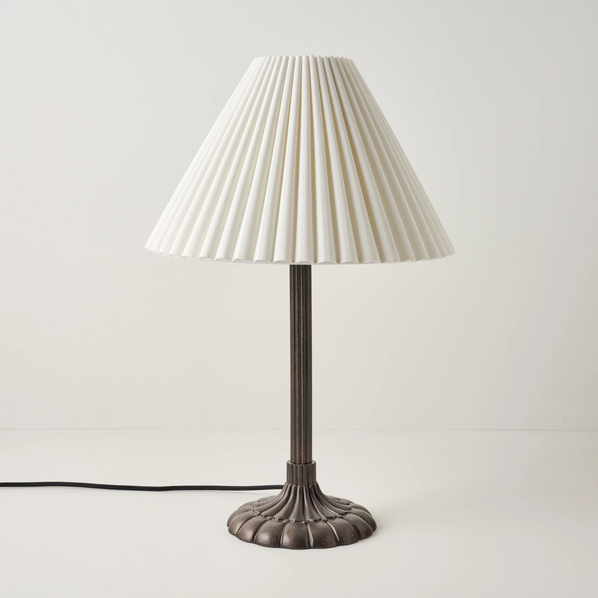 Stella Table Lamp-Bronze Scallop - Image 16
