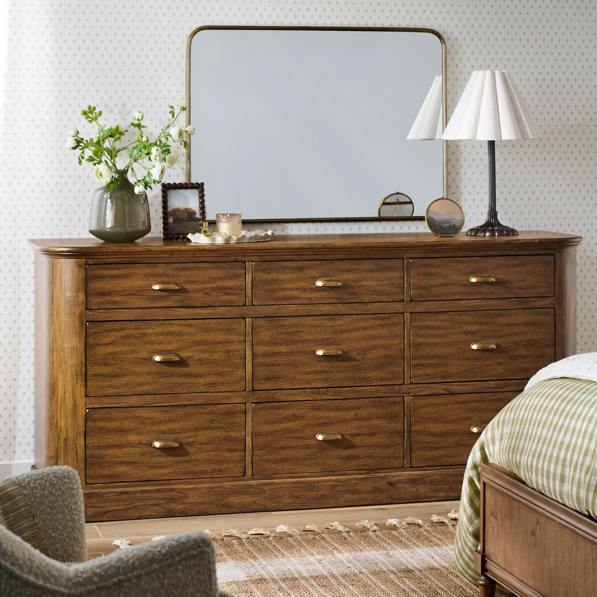 Stella Table Lamp-Bronze Scallop - Image 19