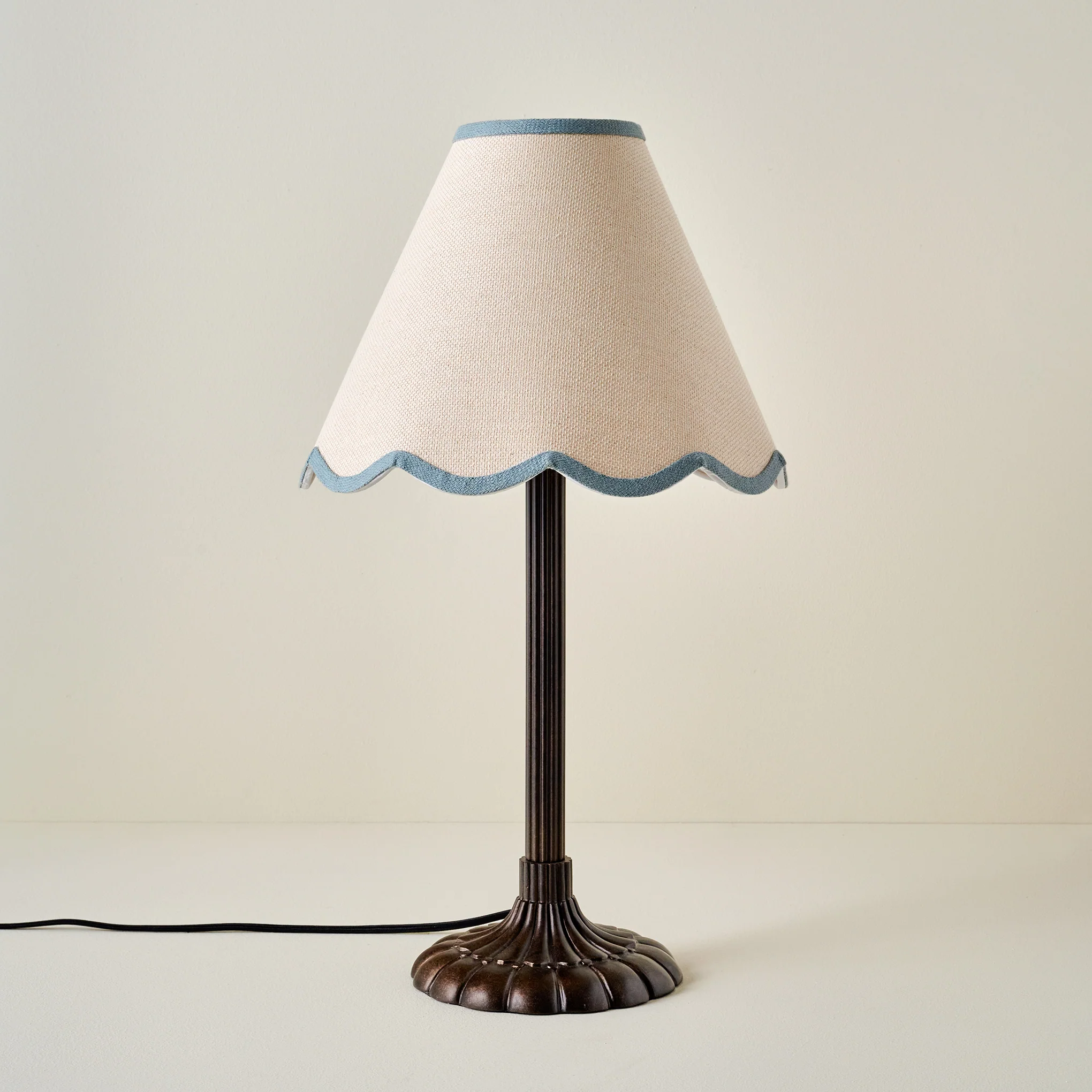 Stella Table Lamp-Bronze Scallop - Image 5
