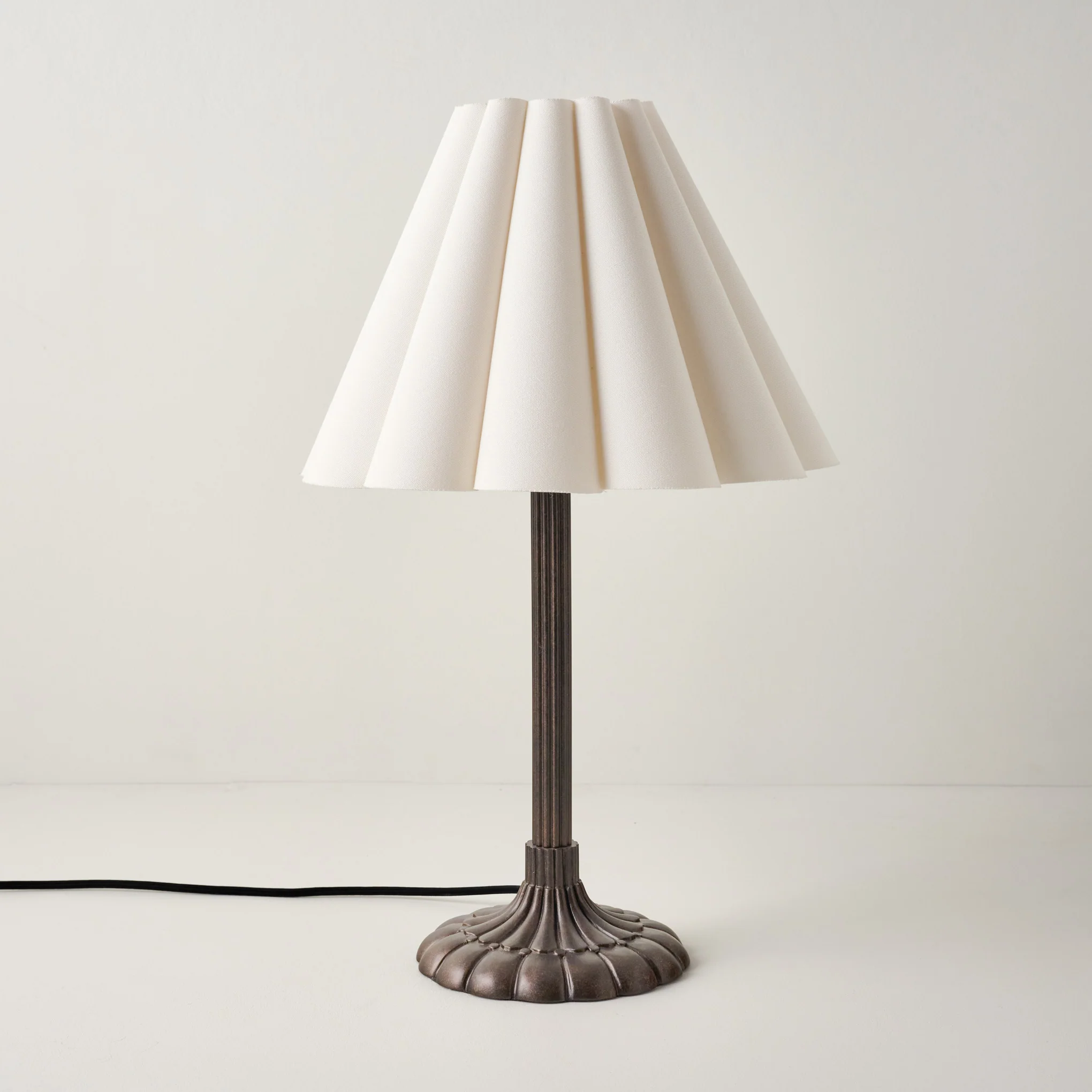 Stella Table Lamp-Bronze Scallop - Image 8