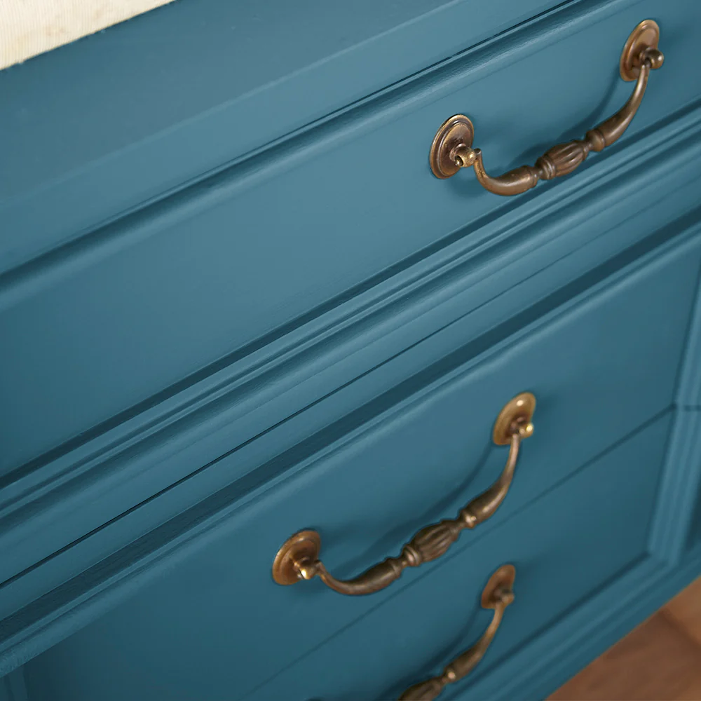 Superior - Chalk Style Paint - Image 3