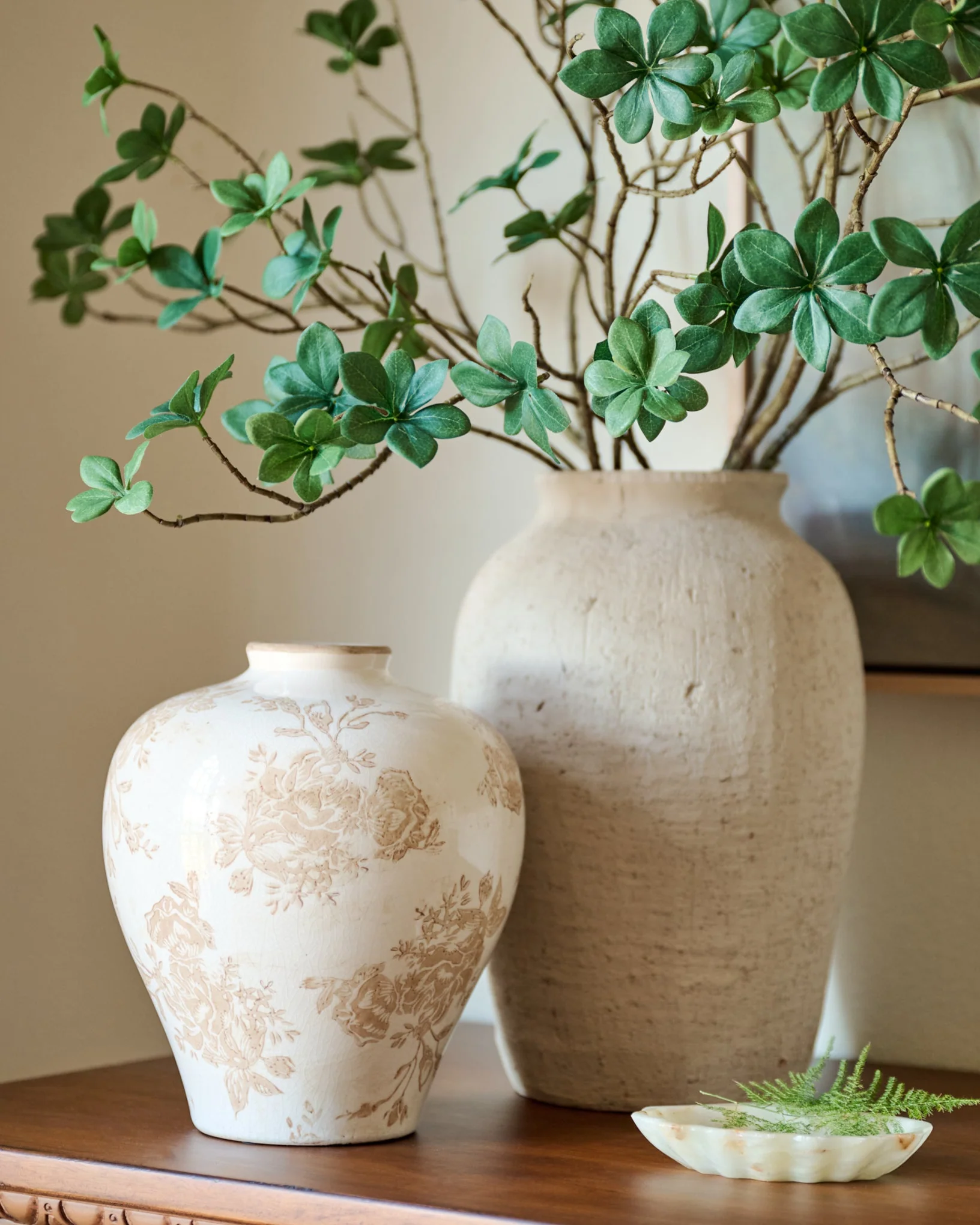 Taupe Distressed Floral Vase - Image 4