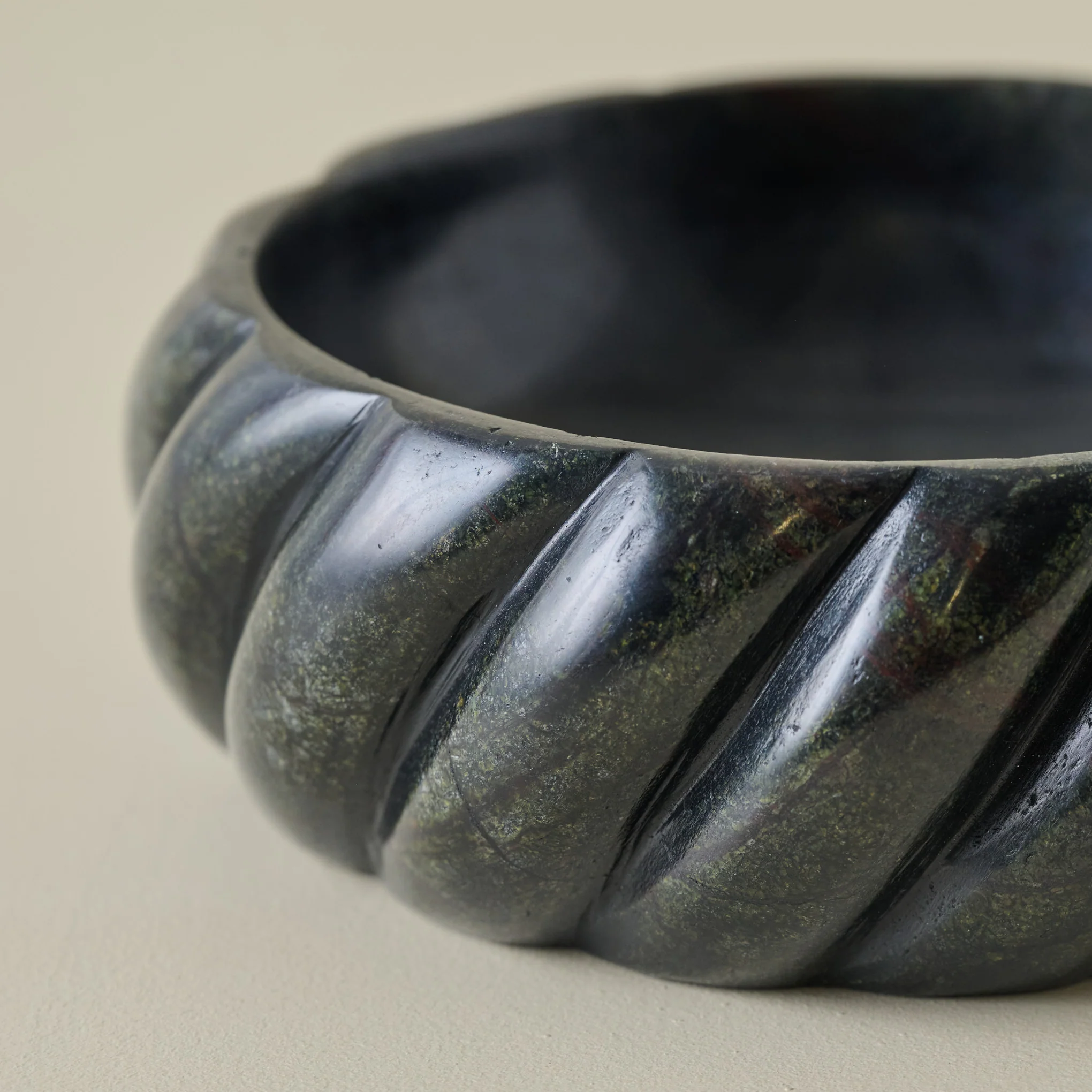 Twisted Marble Trinket Bowl - Image 3