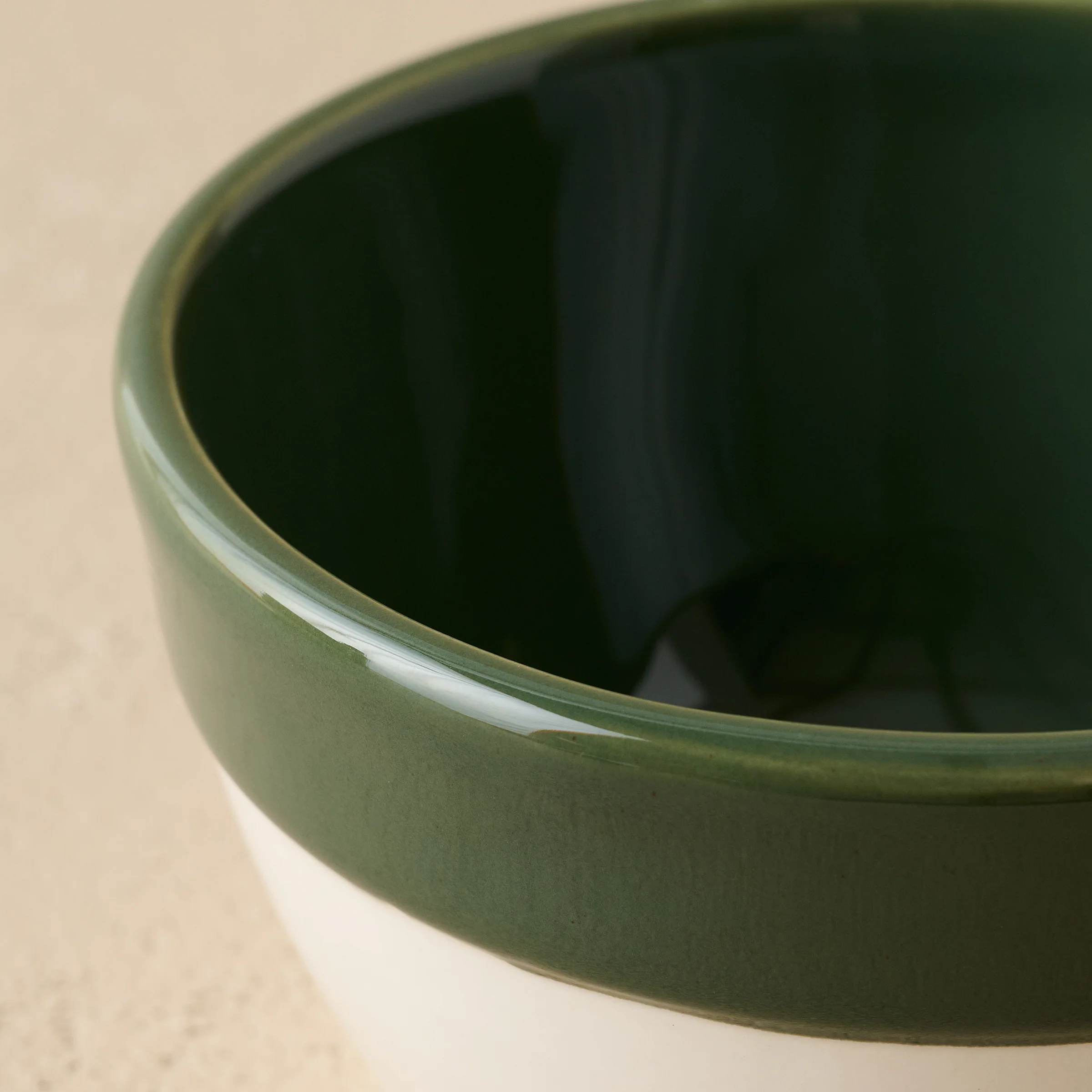 The Cottage Collection Green Rim Cereal Bowl - Image 3
