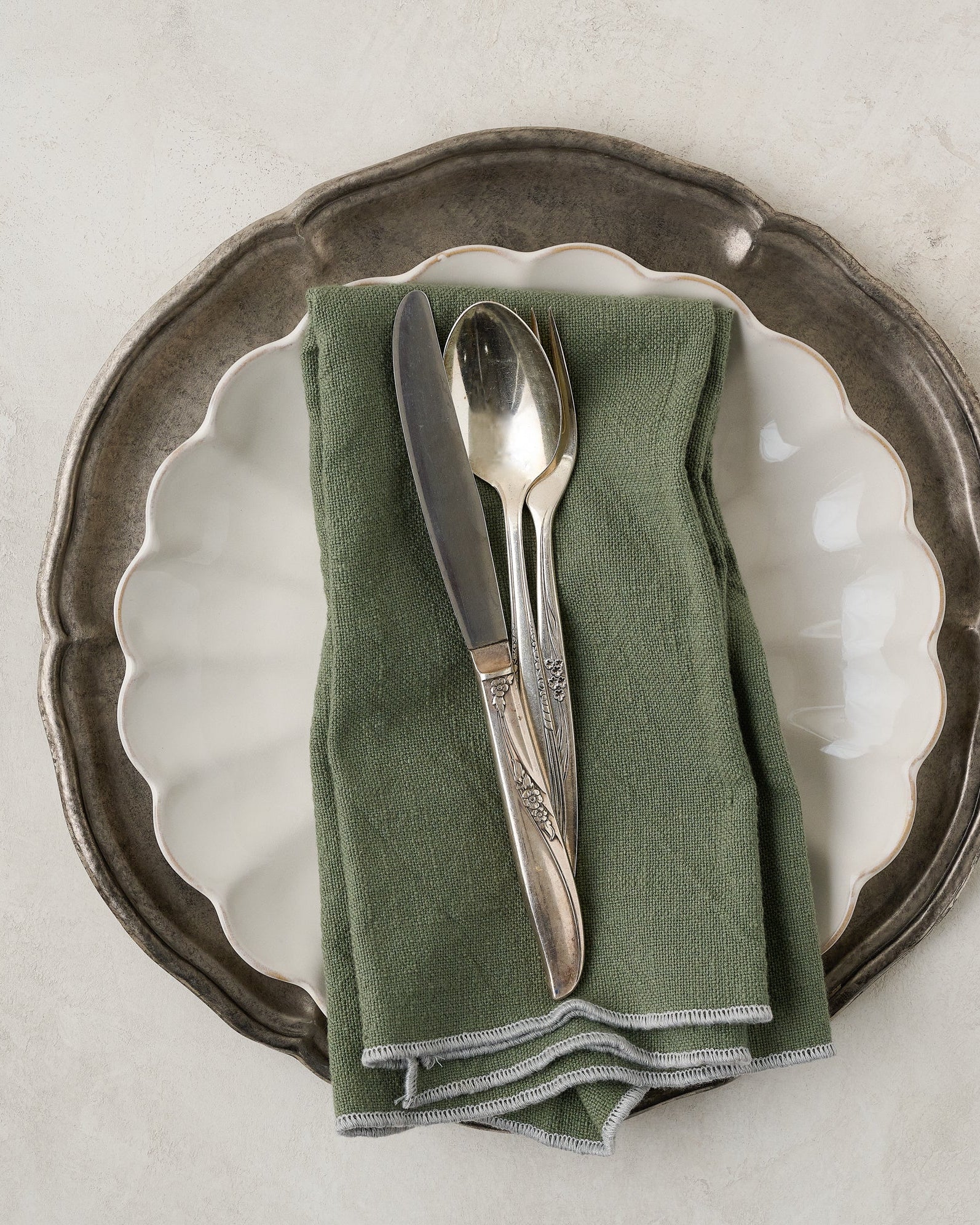 Vintage-Inspired Pewter Charger - Image 3