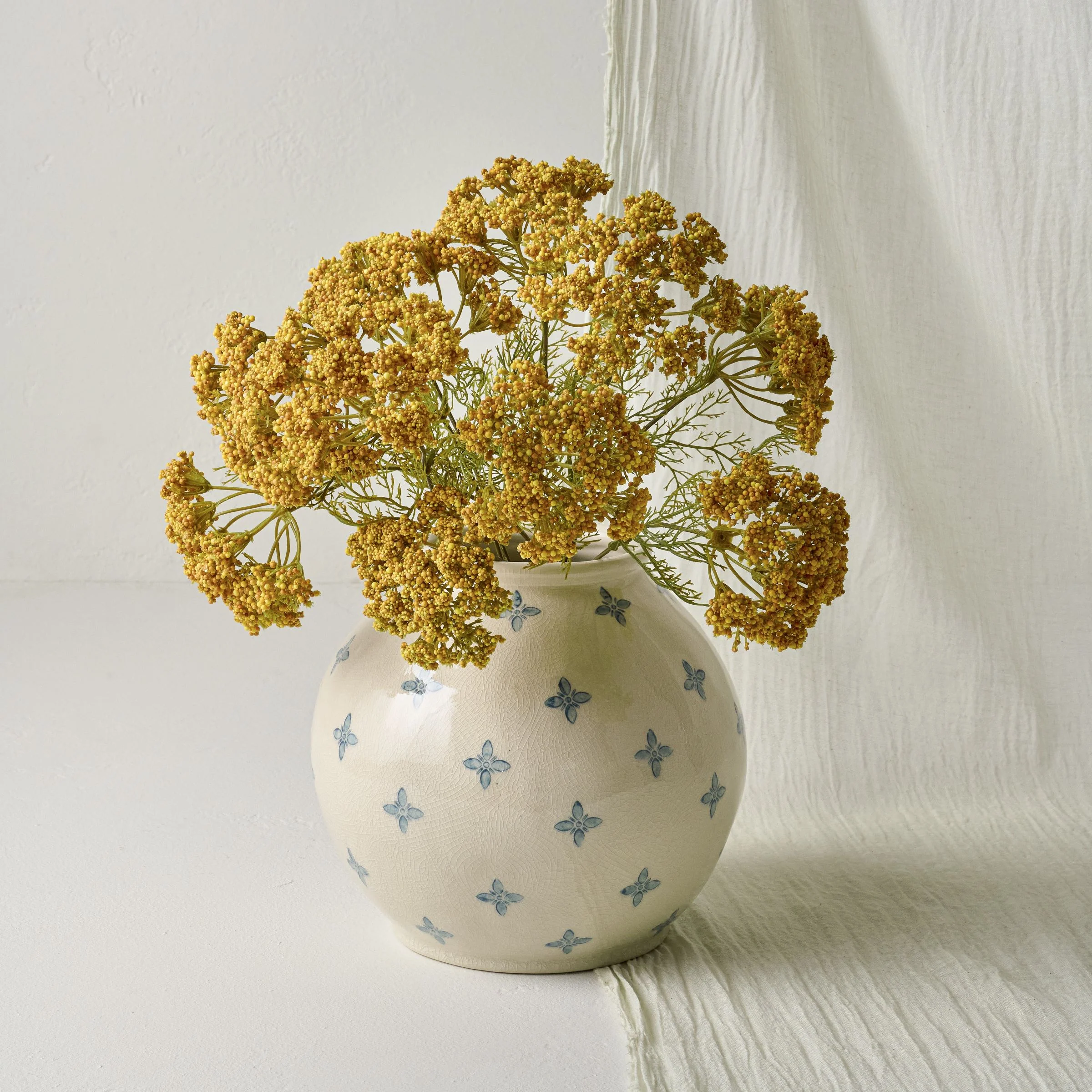 Vintage Inspired Vase + Queen Anne Lace Bush Bundle - Image 2