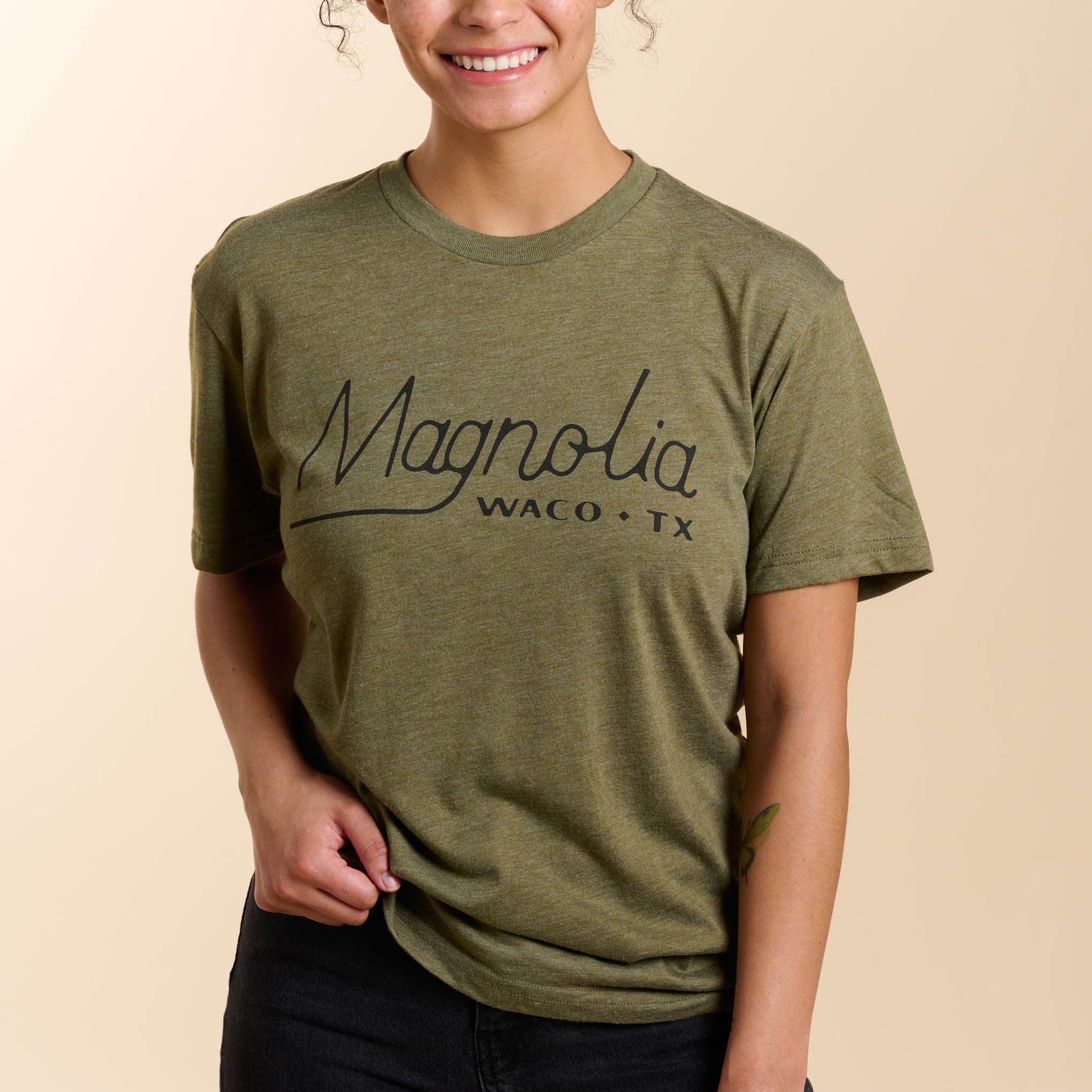Vintage Magnolia Logo Shirt - Image 2