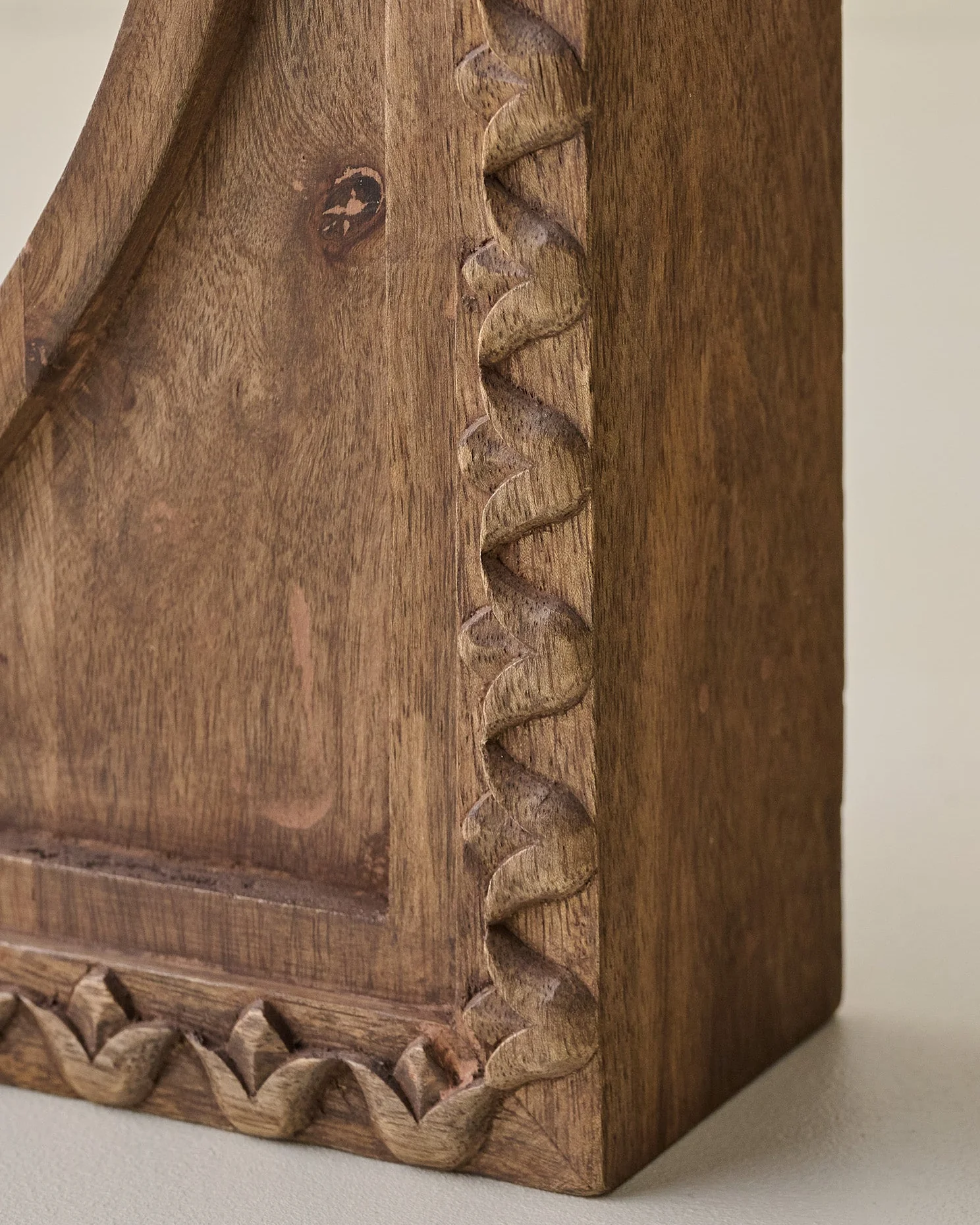 Warren Hand Carved Wood Bookends - Image 3