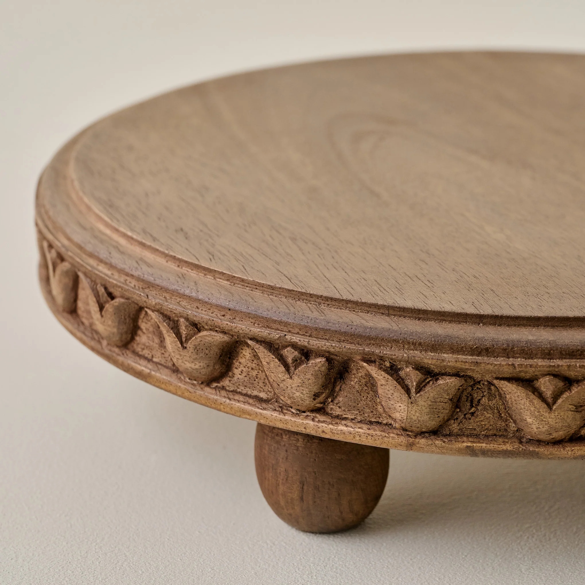 Warren Carved Wood Riser - Image 3