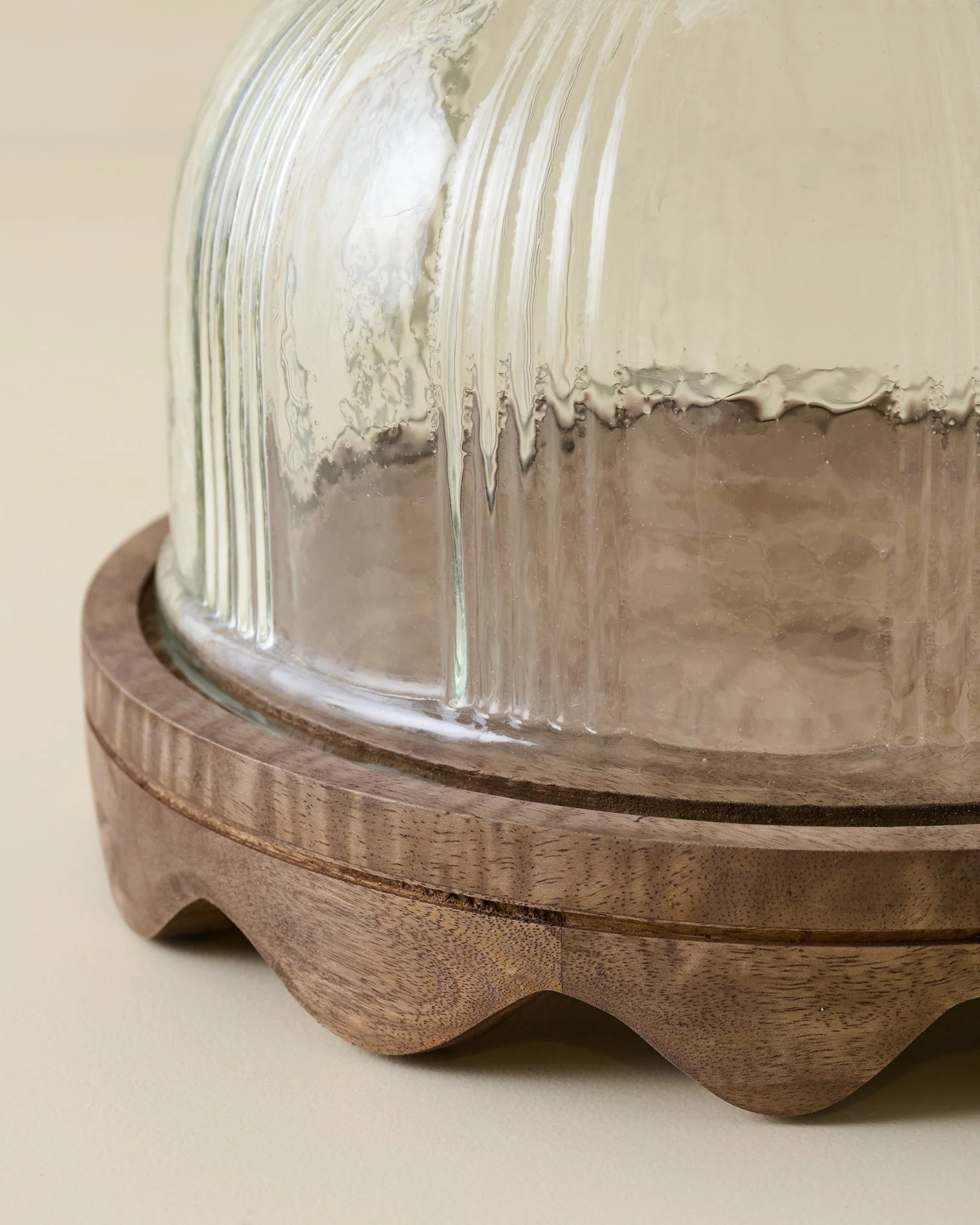 Wavy Edge Cake Stand + Fluted Dome - Image 4