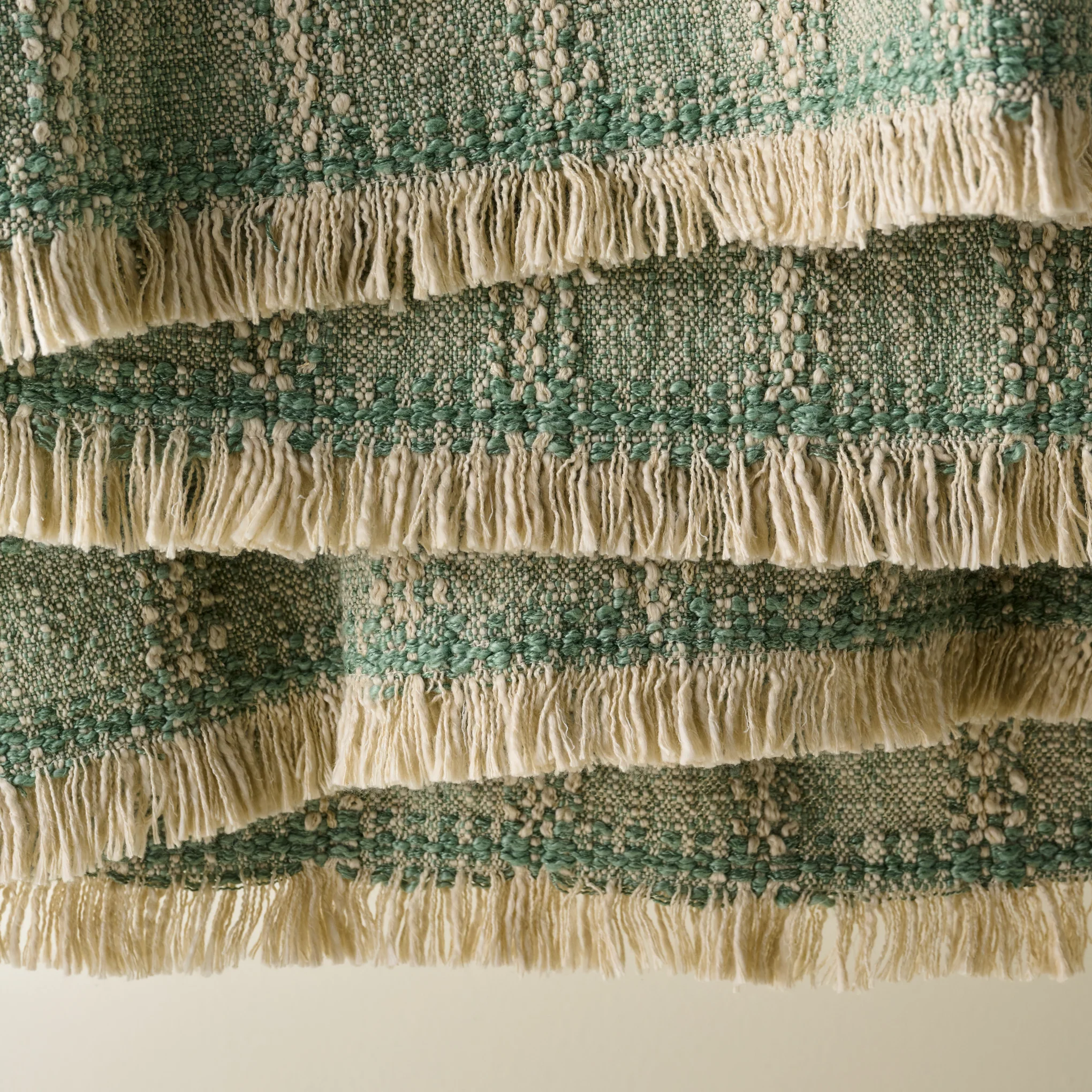 Woven Grid Coverlet - Image 4