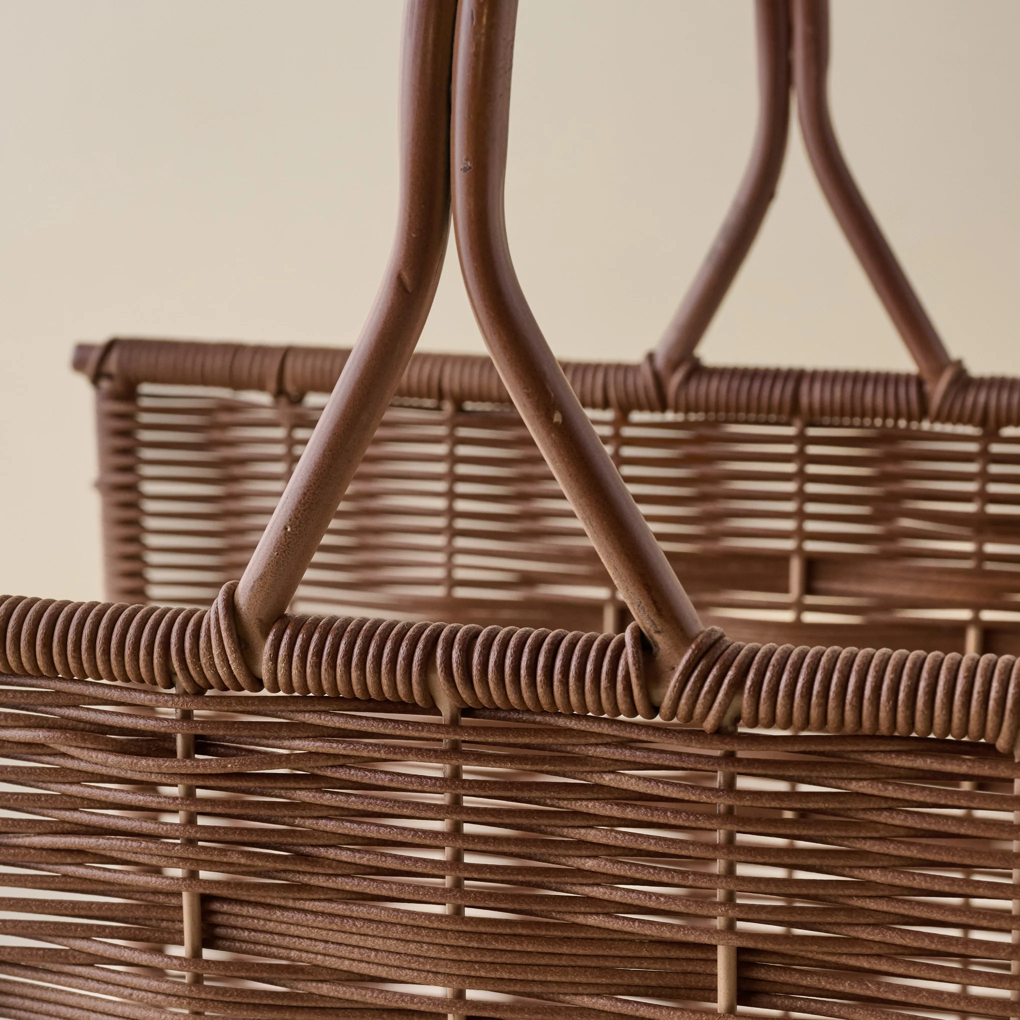 Woven Log Holder - Image 3