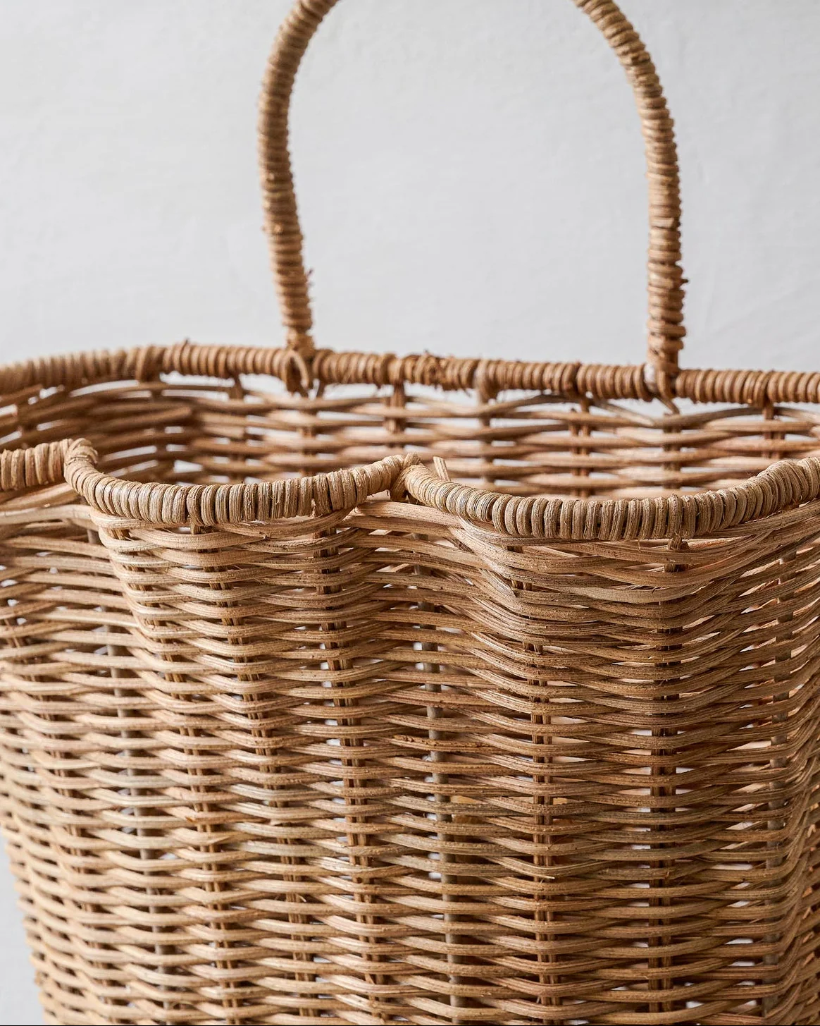 Woven Scalloped Wall Basket - Image 3